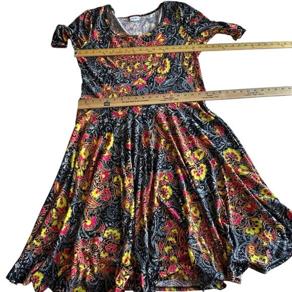 LulaRoe Nicole Dress Bundle Women Size 2XL - Picture 3 of 9